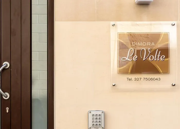 Dimora Le Volte לינה וארוחת בוקר לצ'ה